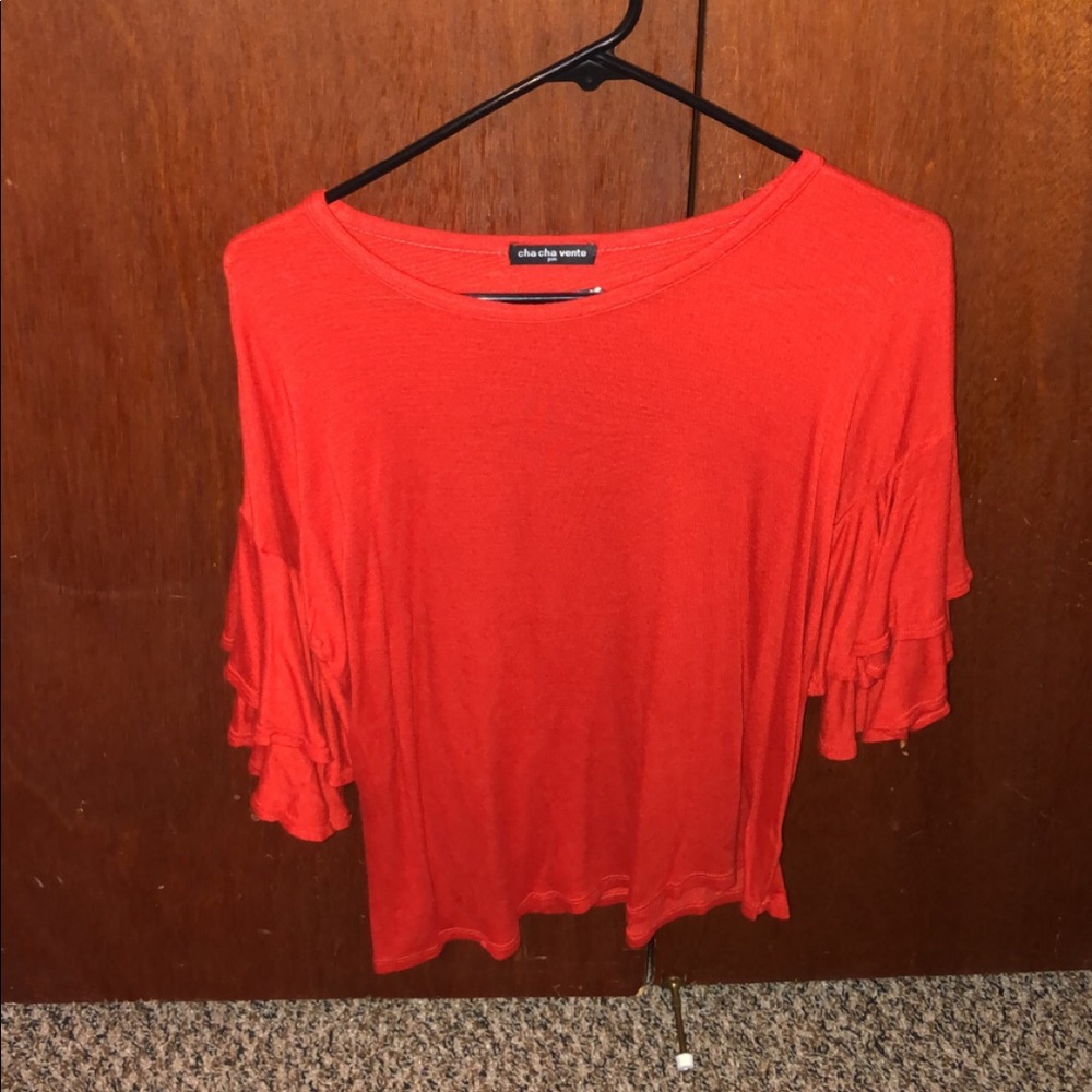 Loose shirt